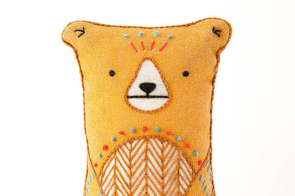 Bear - Embroidery Kit - Harmony