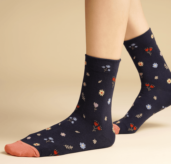 Women's Crew Vintage Small Flower Socks - Harmony