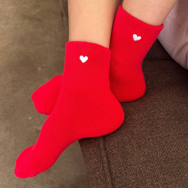 Embroidered Cloud Socks / Red + Heart - Harmony