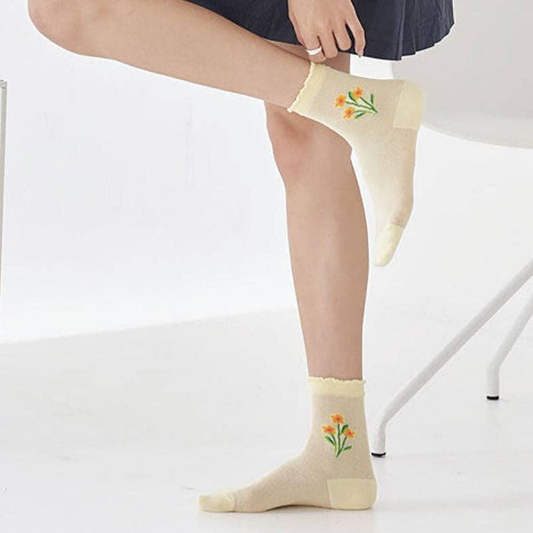 Romantic Floral Mesh Socks - Harmony