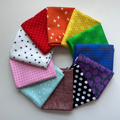 HOUSE-MADE FAT QUARTER BUNDLES