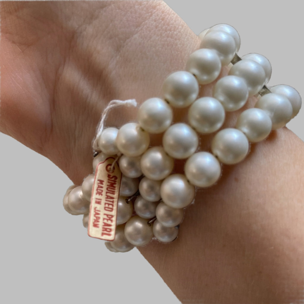 Vintage Japanese Faux Pearl Cuff - Harmony