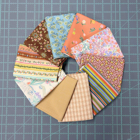 HOUSE-MADE FAT QUARTER BUNDLES