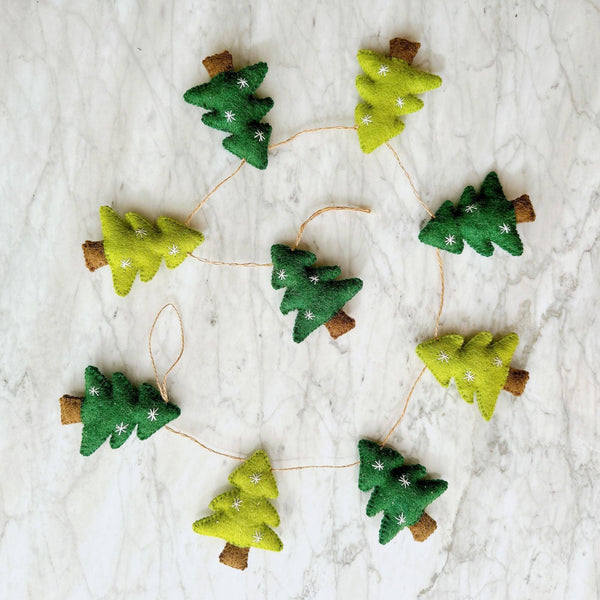 Christmas Tree Garland with Jute Thread - Harmony