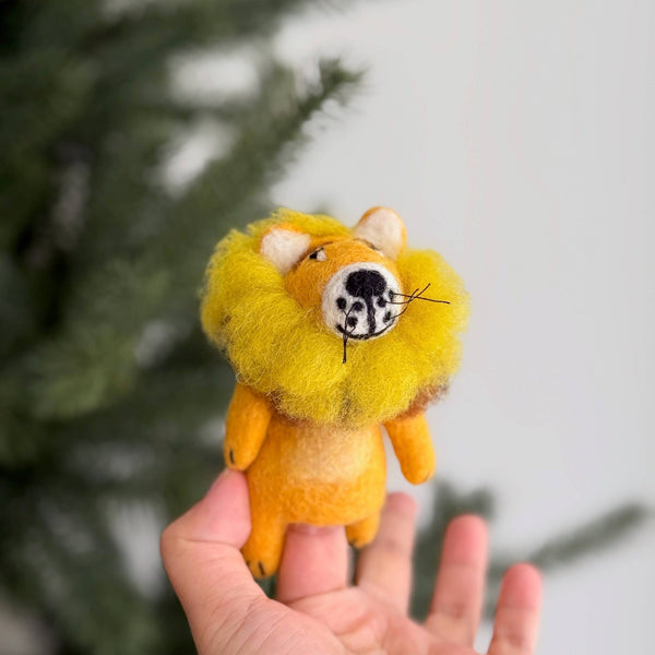 Felt Finger Puppet / Fluffy Lion - Harmony