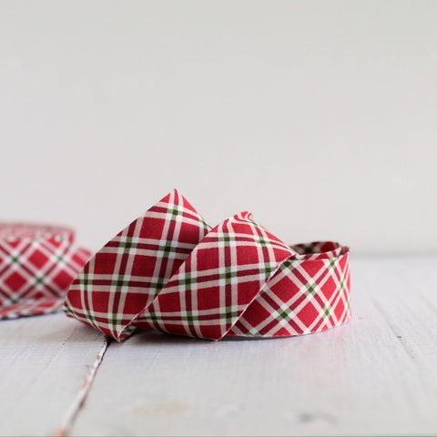 RIBBONS + TRIMS