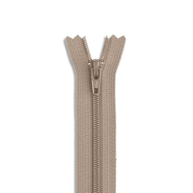 22" 3 Nylon Coil Non - Separating Zipper / Khaki (573) - Harmony