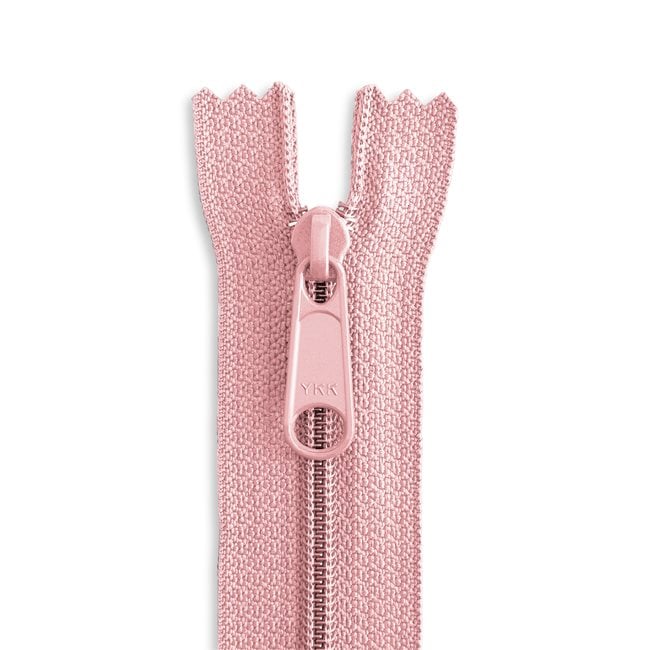 20" 4.5 Nylon Coil Long Pull Bag Zipper / Blush Pink (851) - Harmony